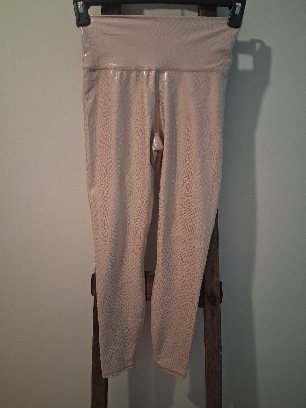 Fabletics Blush Oasis Foil High-Waisted Women's Small Athletic Leggings